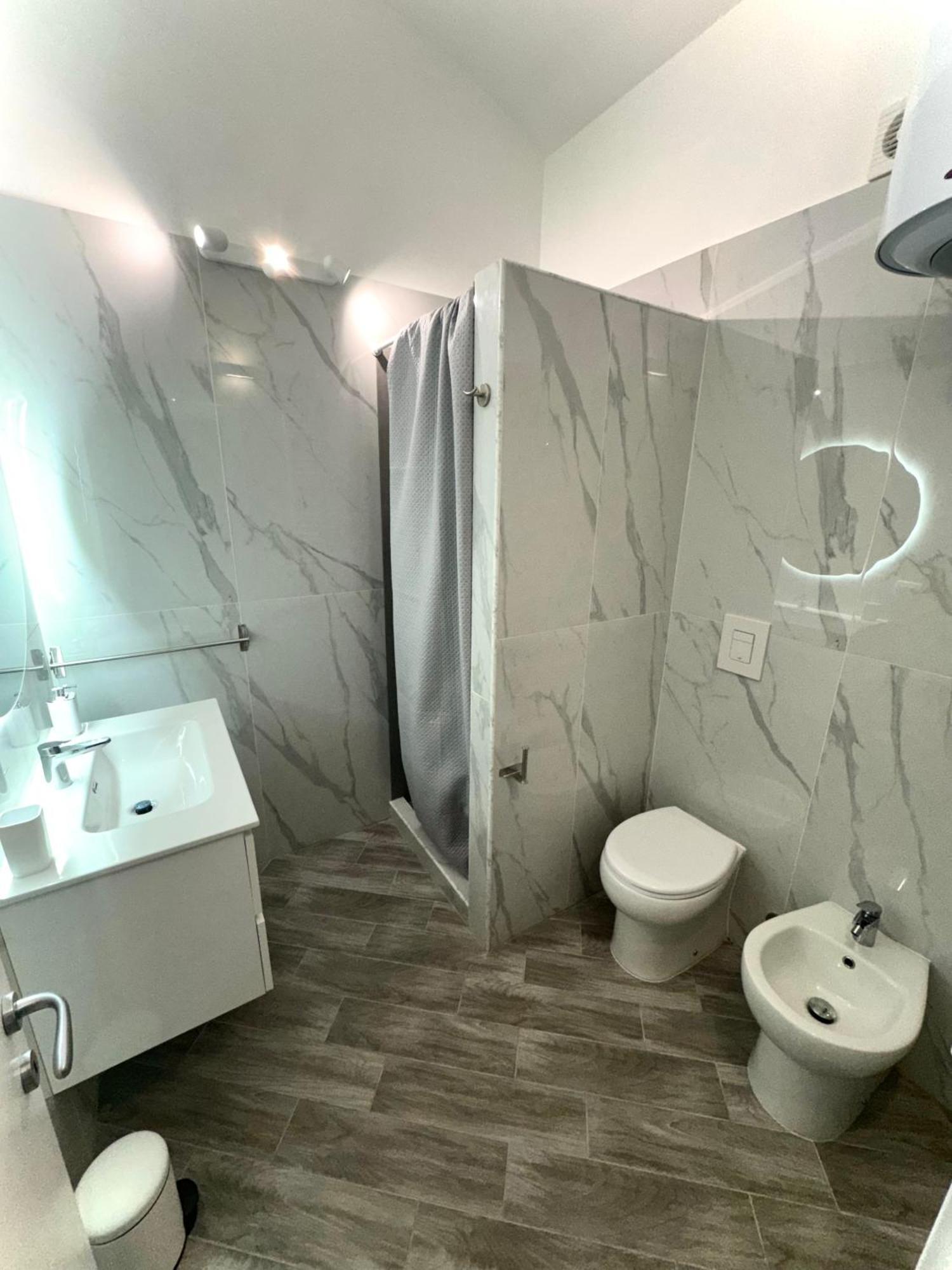 Affittacamere Casa Savoia Napoli